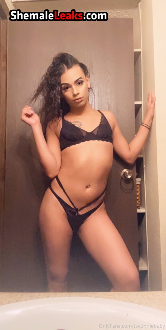 tsvonniebaby OnlyFans Leaks (10 Photos and 2 Videos)