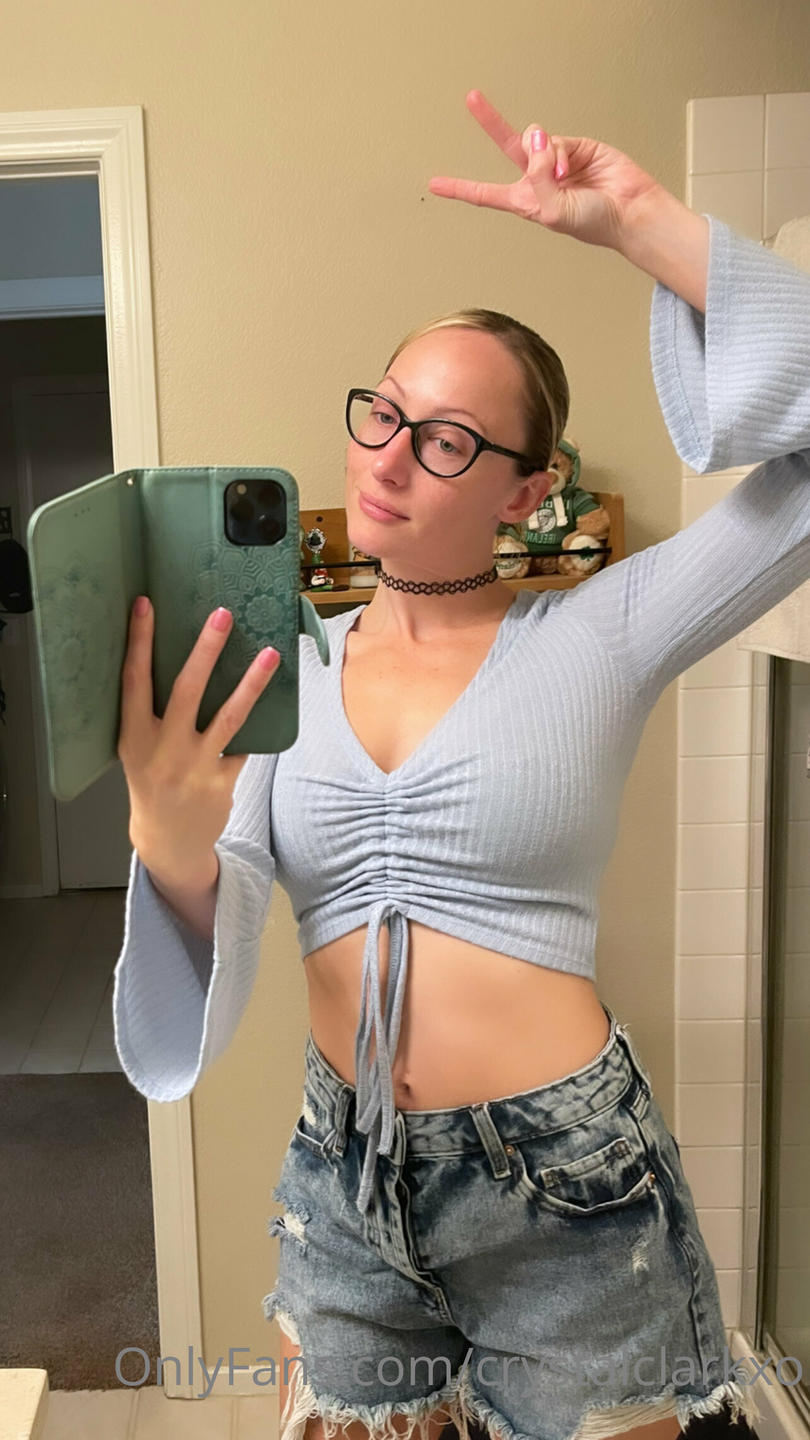 crystalclarkxo Nude OnlyFans Leaks (22 Photos) .