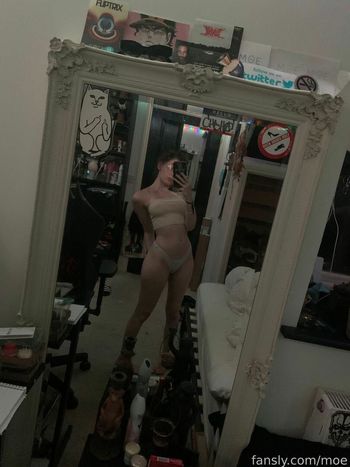 Danierruu Leaked Nude OnlyFans (Photo 4)