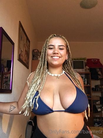 Débora Brandão Leaked Nude OnlyFans (Photo 9)