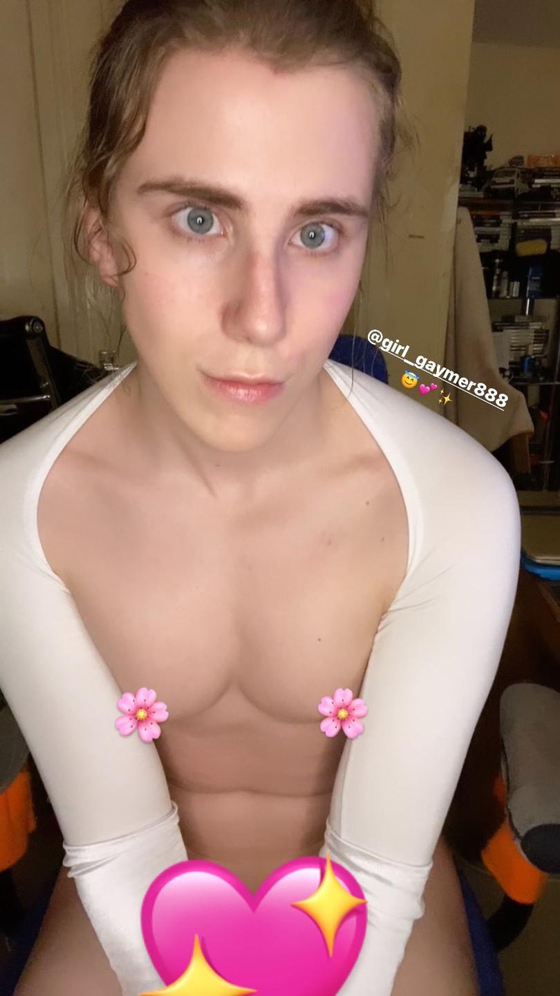 Ellis Angel (girlgaymer) Nude OnlyFans Leaks (16 Photos)