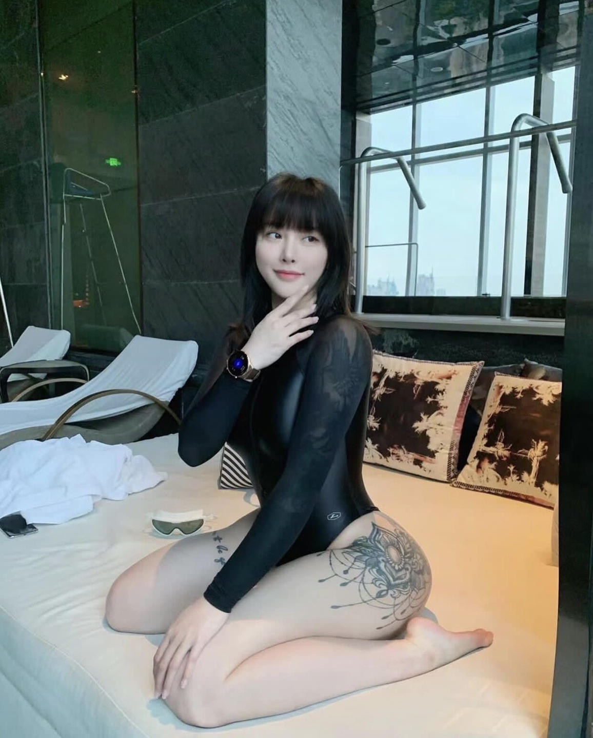 Hitomi Songyuxin (hitomi_official) Nude OnlyFans Leaks (6 Photos)