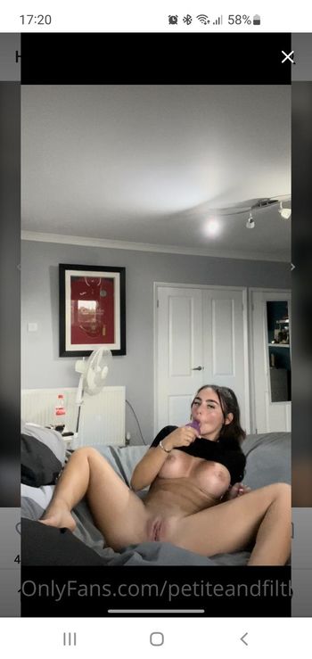 lillieellaboswell Leaked Nude OnlyFans (Photo 7)