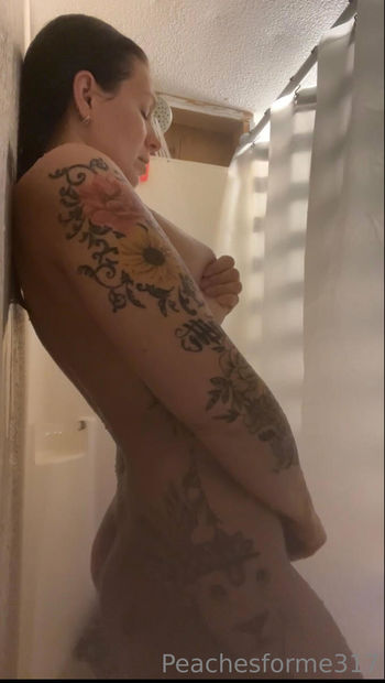 peachesforme317 Leaked Nude OnlyFans (Photo 4)