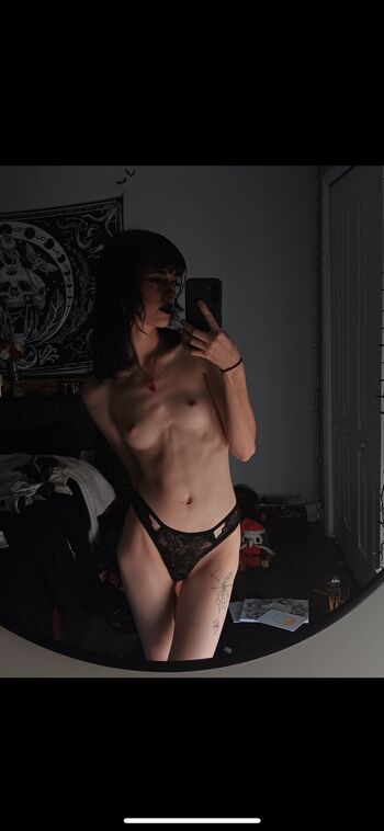 6trash6pand6 Leaked Nude OnlyFans (Photo 7)