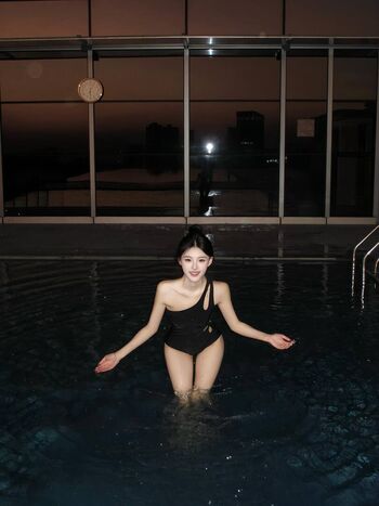 3u11erfly Leaked Nude OnlyFans (Photo 18)