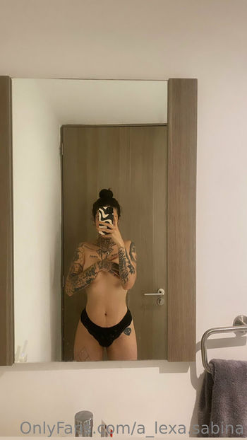 a_lexa.sabina Leaked Nude OnlyFans (Photo 4)