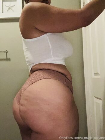 a_marie_onlyme Leaked Nude OnlyFans (Photo 25)