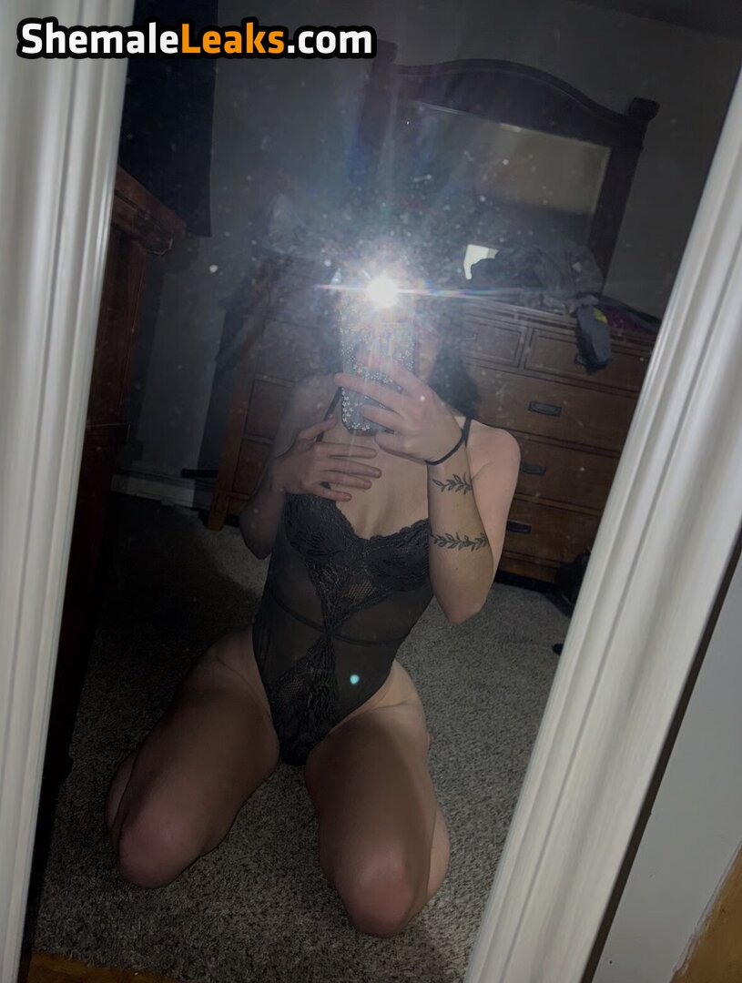 Aalli / alliyah.reid85 / alliyah_r85 Nude OnlyFans (Photo 12)