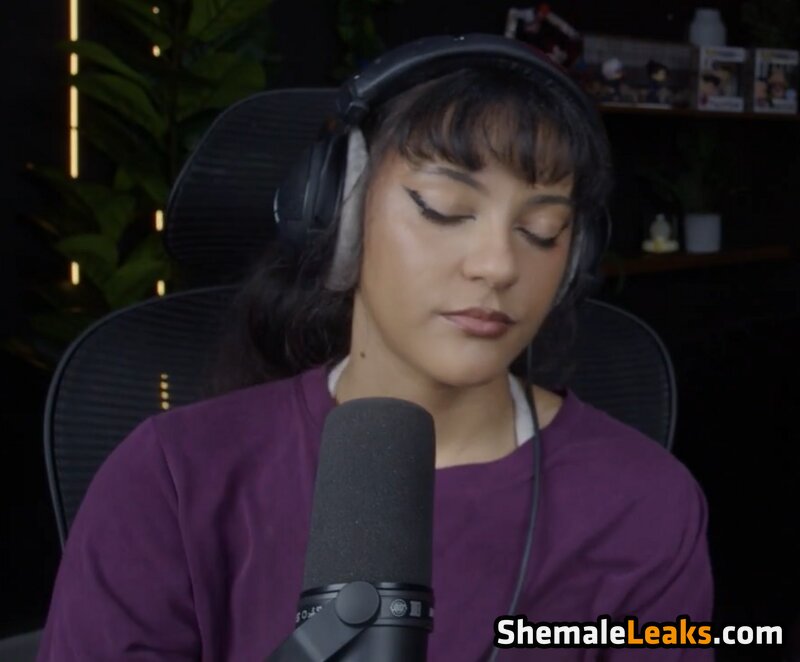Kirby from After The Credits / aannmaryy / cw / kirbyandblue Nude OnlyFans (Photo 11)