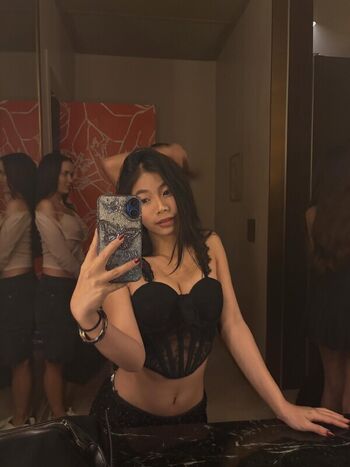 aaomhelloo Leaked Nude OnlyFans (Photo 42)