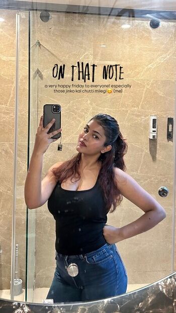 Aashiyayaya Leaked Nude OnlyFans (Photo 3)