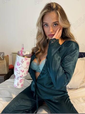 Abby Huxley Leaked Nude OnlyFans (Photo 105)