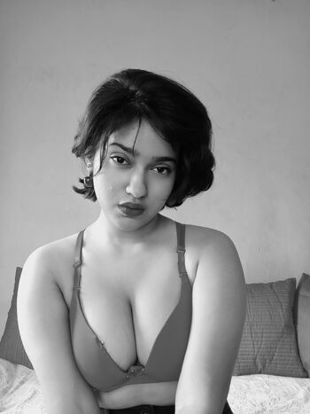 Abhipsa Karmakar Leaked Nude OnlyFans (Photo 28)