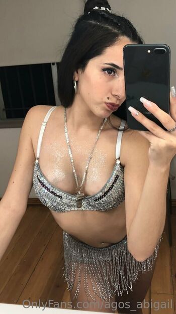 abigail_45 Leaked Nude OnlyFans (Photo 2)