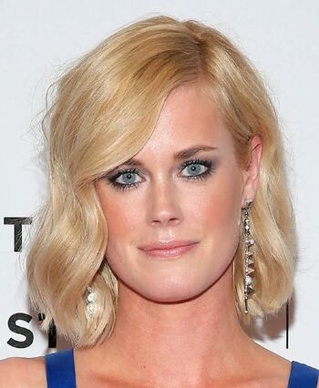 Abigail Hawk Leaked Nude OnlyFans (Photo 1)