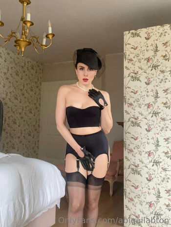 abigailabton