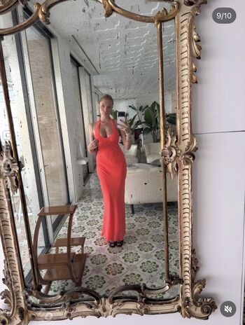 actuallyyhelen Leaked Nude OnlyFans (Photo 4)
