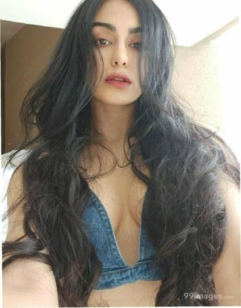Adah Sharma Leaked Nude OnlyFans (Photo 24)