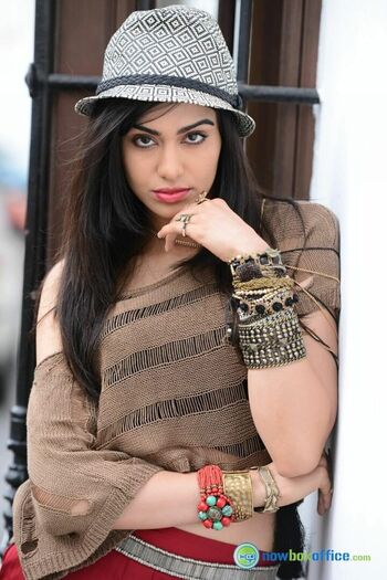 Adah Sharma Leaked Nude OnlyFans (Photo 25)
