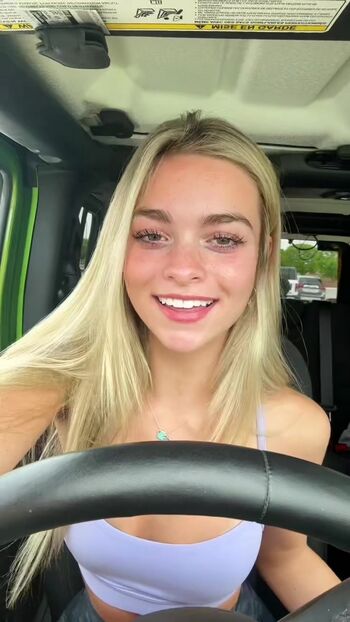 Addison Grawer