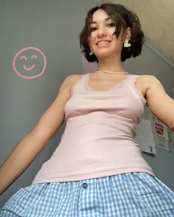 Adorable_dina