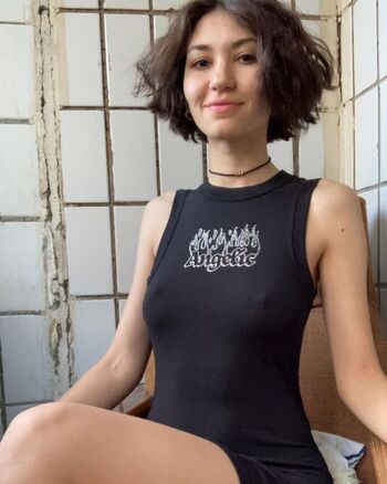Adorable_dina