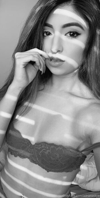 AdrianaSkye Leaked Nude OnlyFans (Photo 12)
