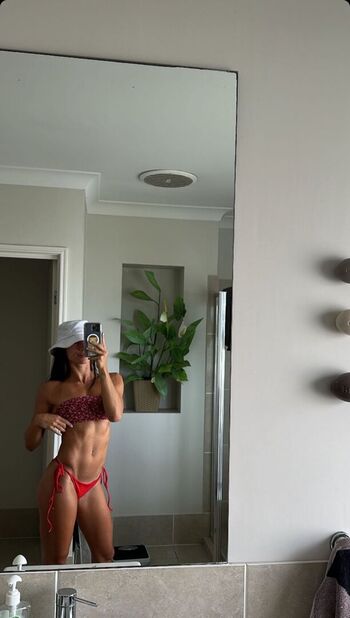 AFLW Players Leaked Nude OnlyFans (Photo 1)