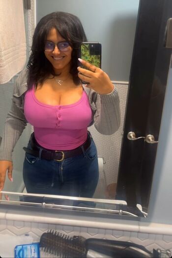 agrl07x Leaked Nude OnlyFans (Photo 2)