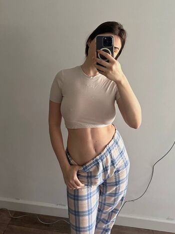 Ahrinyan Leaked Nude OnlyFans (Photo 27)