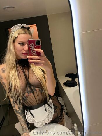 Aiki Niinemets Leaked Nude OnlyFans (Photo 22)