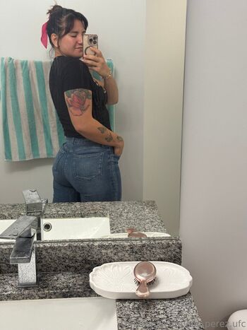 ailu.perez.ufc Leaked Nude OnlyFans (Photo 41)