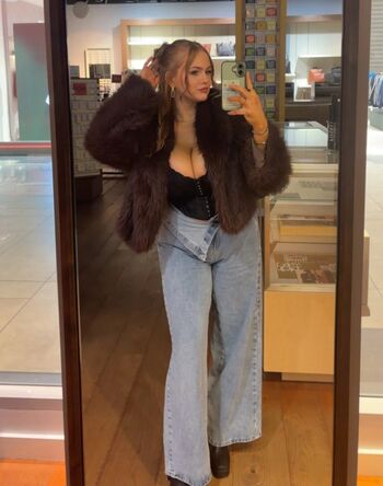 Aimee B Leaked Nude OnlyFans (Photo 6)