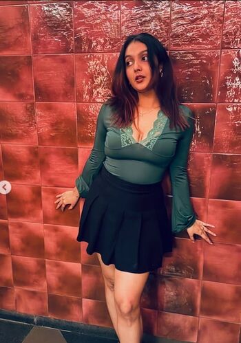 Aishu Leaked Nude OnlyFans (Photo 14)