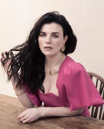 Aisling Bea Leaked Nude OnlyFans (Photo 45)