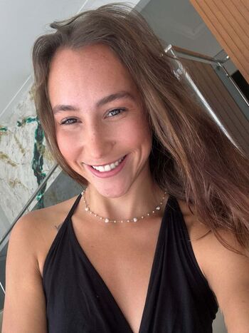 Aiuc Araújo Leaked Nude OnlyFans (Photo 6)