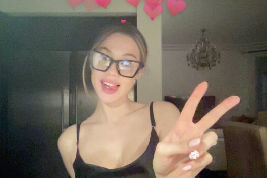 akyuliych Leaked Nude OnlyFans (Photo 97)