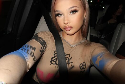 Alabama Barker Leaked Nude OnlyFans (Photo 90)