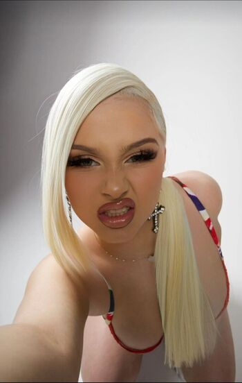 Alabama Barker Leaked Nude OnlyFans (Photo 94)