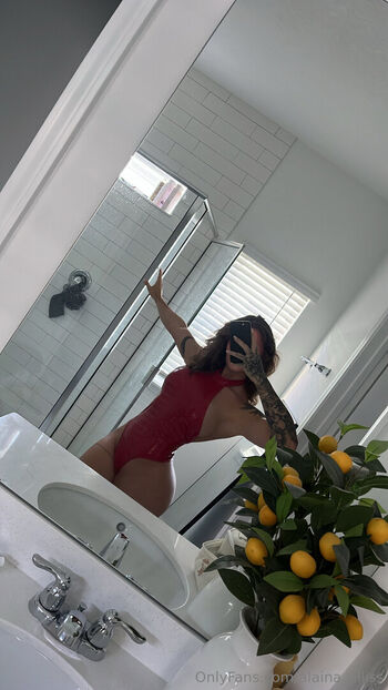 alaina_elliss