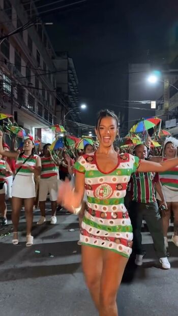 Alane Dias