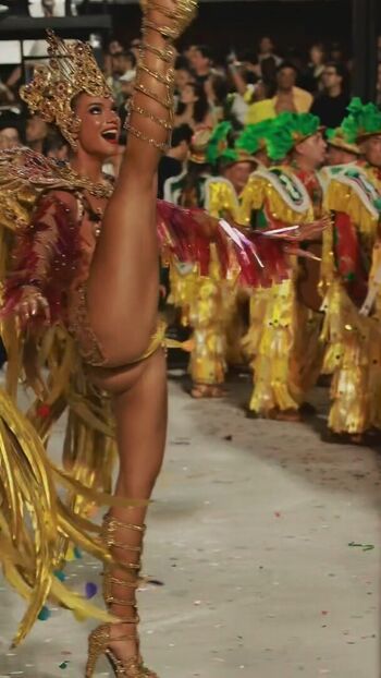 Alane Dias
