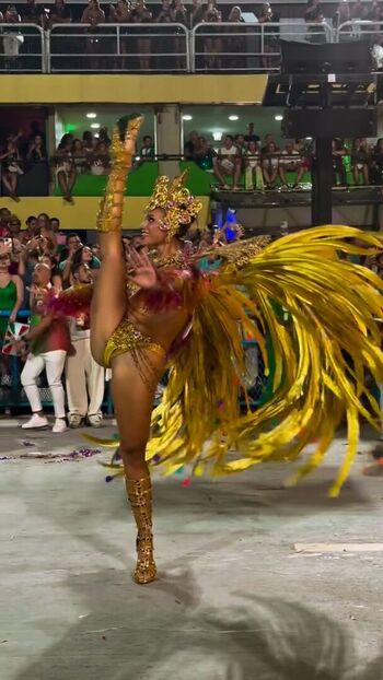 Alane Dias