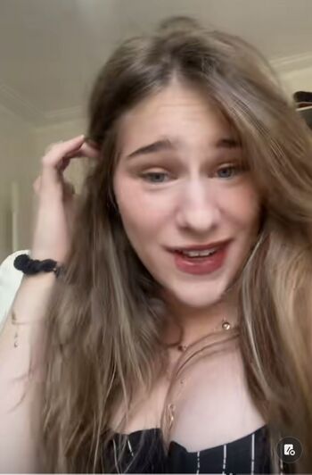 Alaurabidingcitizen Leaked Nude OnlyFans (Photo 1)