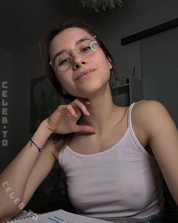 aleksandrasdance Leaked Nude OnlyFans (Photo 6)