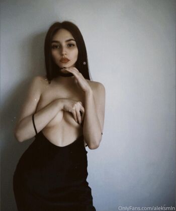 Aleksmlnv Leaked Nude OnlyFans (Photo 4)