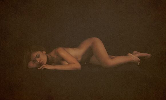 Alena Apollonova Leaked Nude OnlyFans (Photo 11)