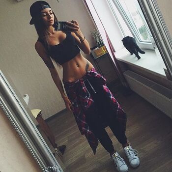Alena Omovych