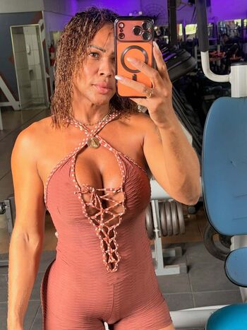 aleseninha Leaked Nude OnlyFans (Photo 1)